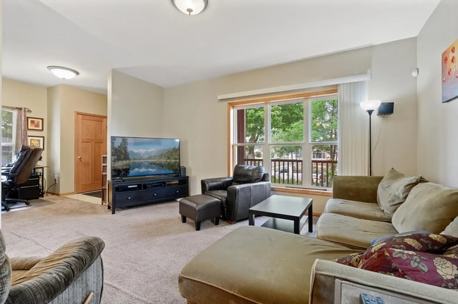 Photo - 1600 N Thomas Ave