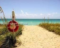 Photo - 8855 Collins Ave Unidad 9E