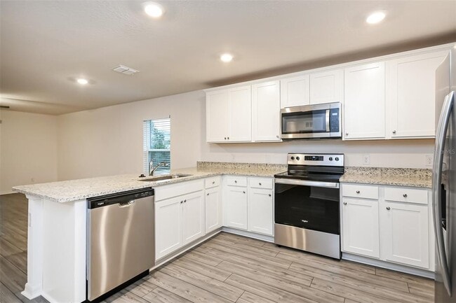 Photo - 2006 Maple Ln