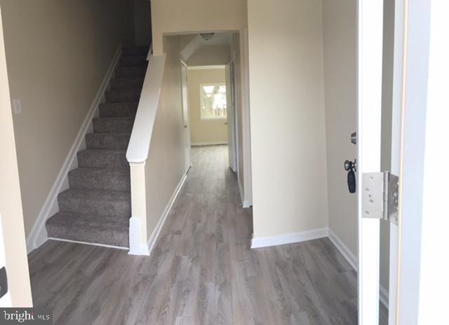 Building Photo - 1998 Cambridge Dr