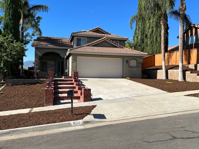 Nice 2 Story Family Home - Nice 2 Story Family Home
