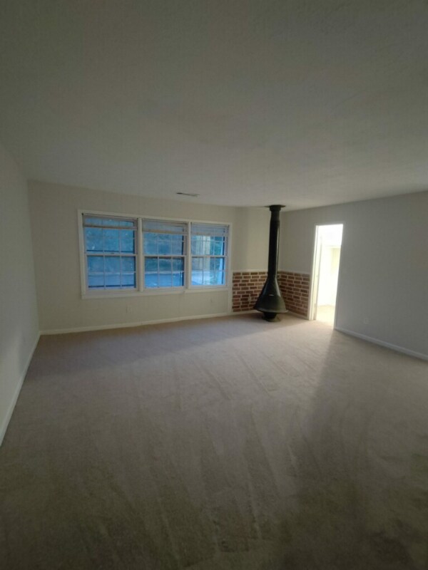 Photo - 304 Oakland St