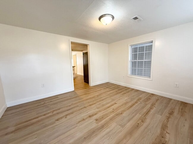 Photo - 443 Aud Orr Dr