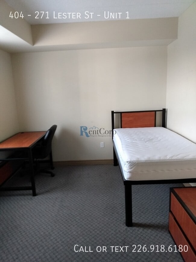 Photo - 271-271 Lester St Unit 1