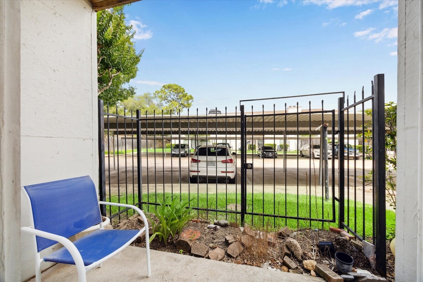 Photo - 2425 Augusta Dr Unit 7