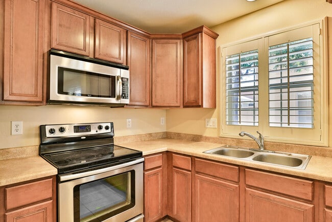 Photo - 1852 S Seton Ave