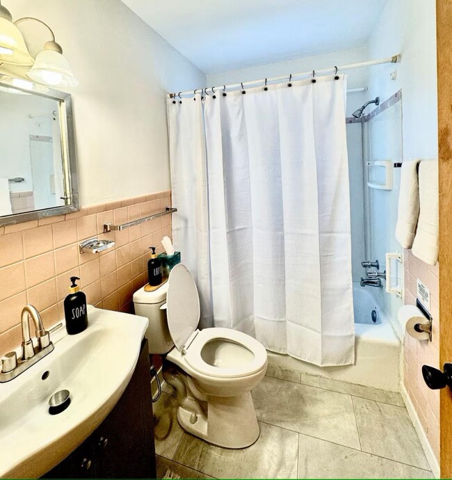 Photo - 1062 Glenhill Rd