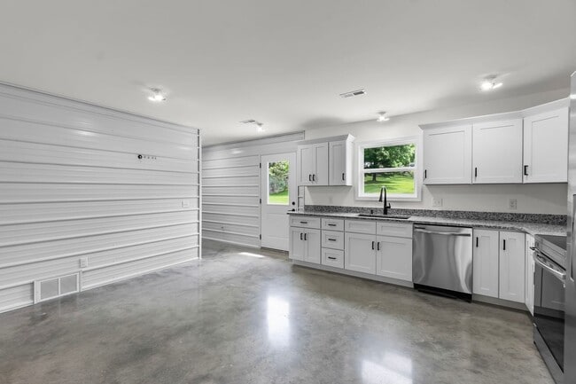 Photo - Custom High Effiency Modern Metal Home In Cape