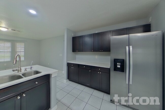 Photo - 234 Satinwood Cir