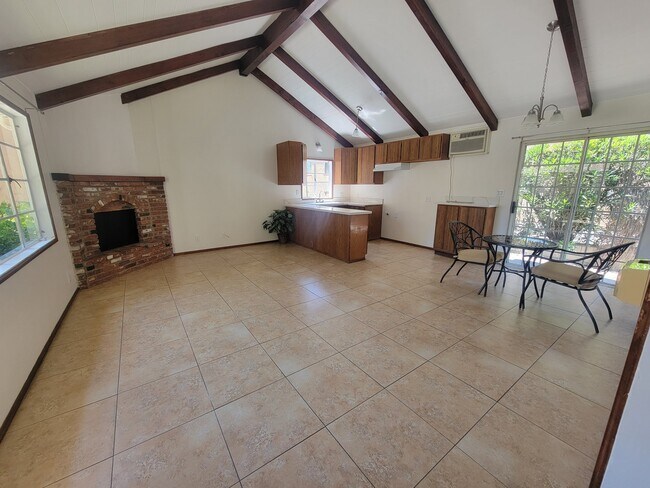 7264 Allott Ave Unit 7264A