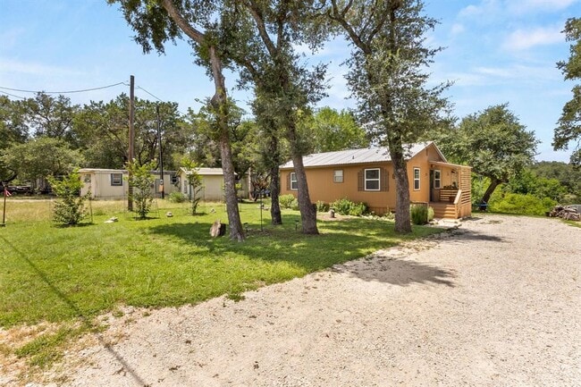 Photo - 467 Burr Oak Ln