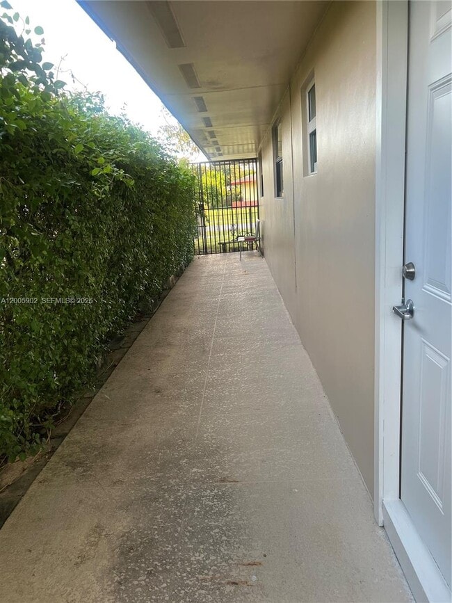 9945 SW 164th Terrace Unidad 1