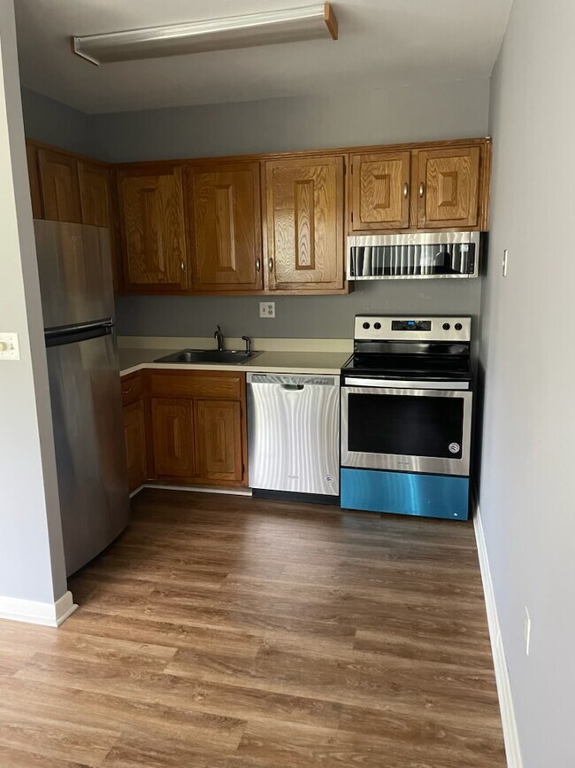 Photo - 1310 Berlin Tpke Unit 124