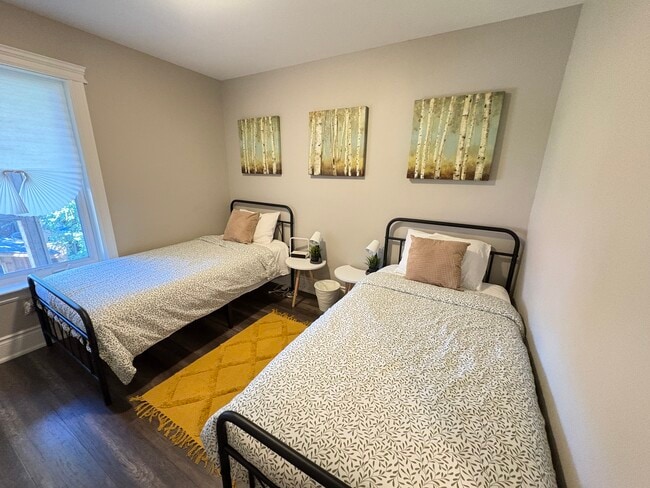 Photo - 691 Wilson St