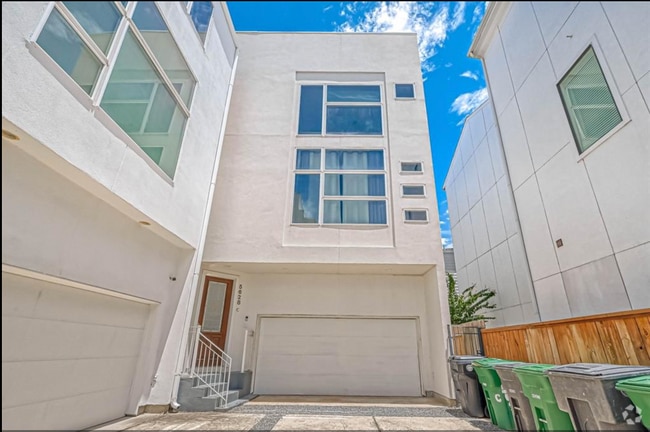Building Photo - 5628 Kiam St Unit C Rental