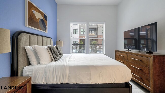 Photo - 3706 Goodwin Ave Unit 172