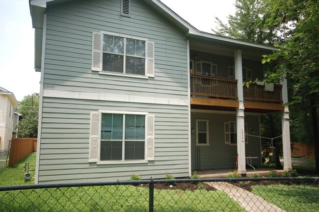Photo - 5406 Martin Ave Unidad A