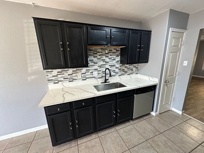 Photo - NEW IN MANAGEMENT - AVAILABLE SOON!