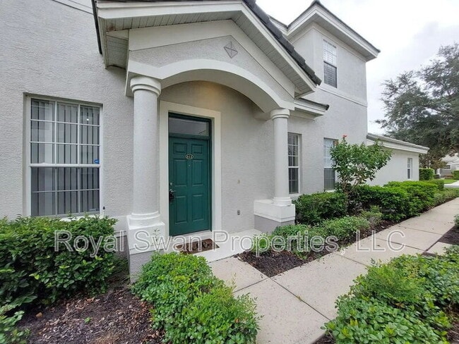 Photo - 611 Grasslands Village Cir