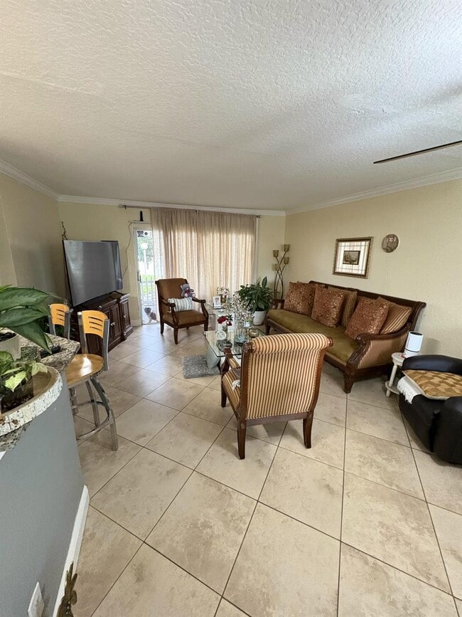 Photo - 3401 NW 44th St Unit 103