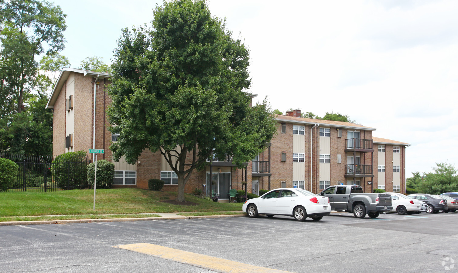 Woodcrest Apartments - Woodcrest Apartments