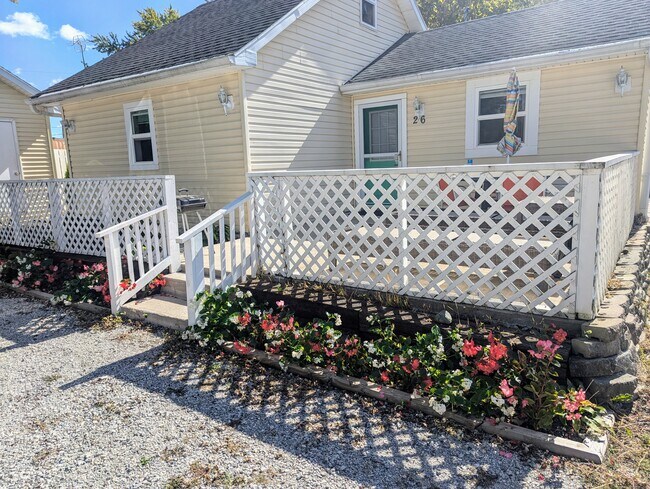 Photo - 26 EMS B53 Ln