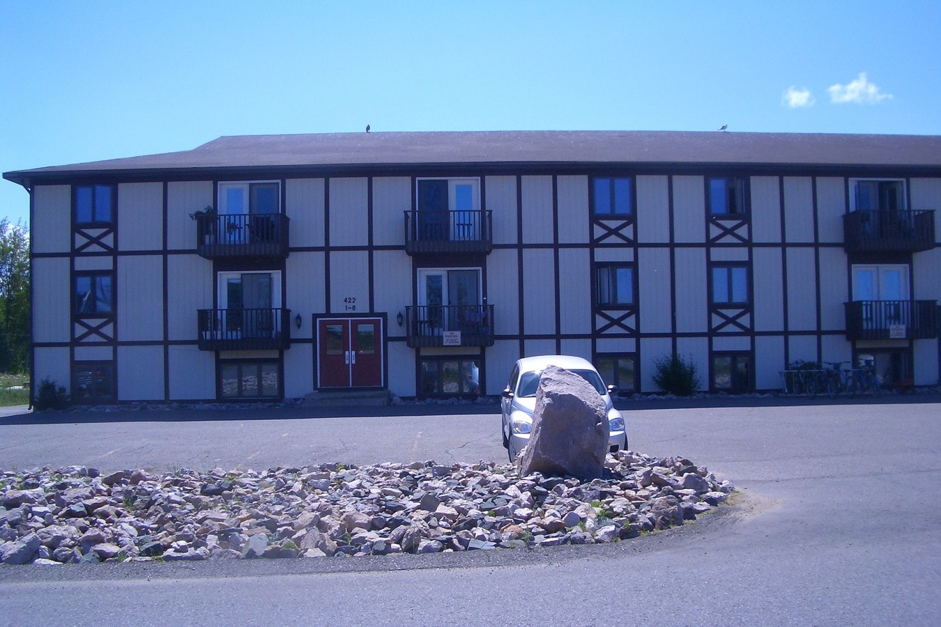 Grandview Apartments - Grandview Apartments