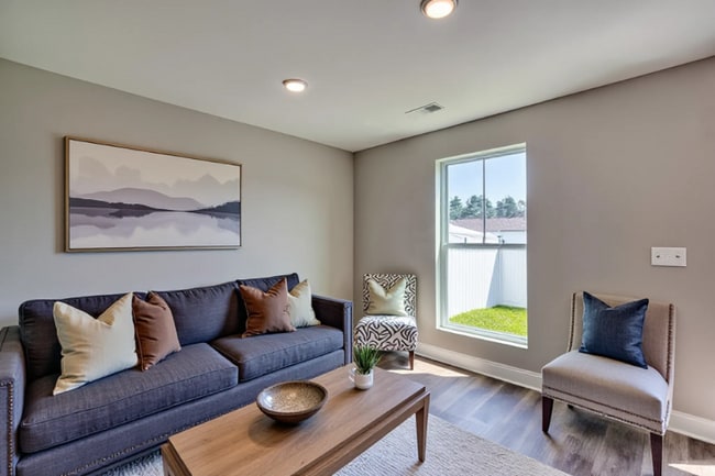 Photo - 188 Winding Chestnut Dr