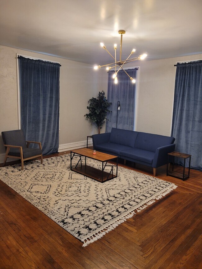 Photo - 836 Avenue F Unit 101