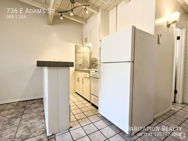 Building Photo - Pre-Lease!! Spacious Studio University Are... Rental