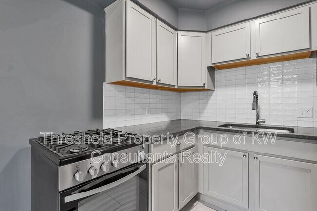 Photo - 451 E Town St Unidad 101