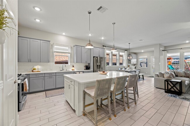 Photo - 2918 Muhley St