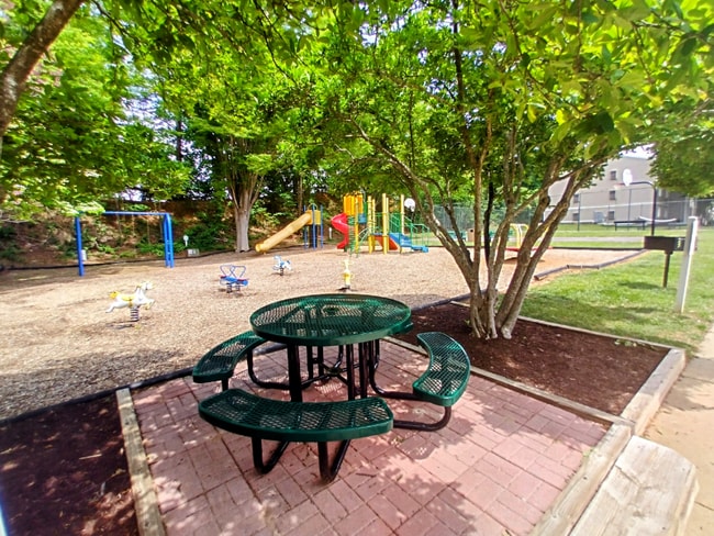 Photo - 600 Reusens Rd Unit N149