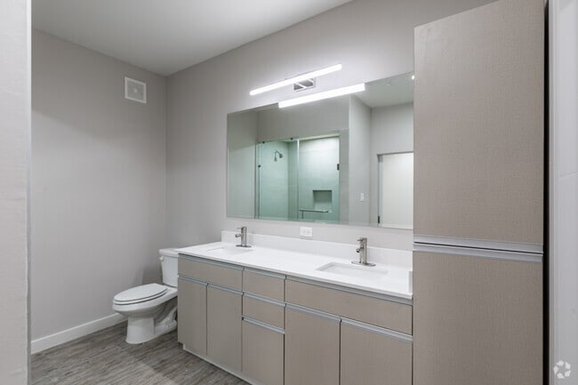 1HAB, 1BA - 775 ft² Alt - The Tree Apartments