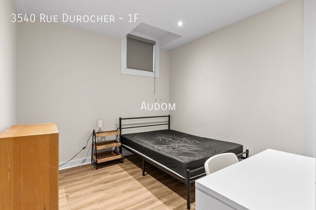 Photo - 3540 Rue Durocher Unit 1F