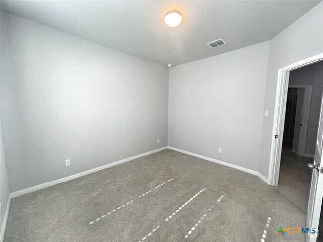 Building Photo - 2932 Morlanga St Rental