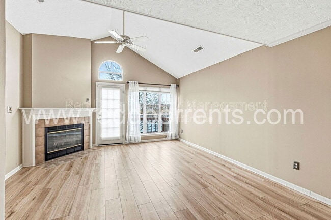 Photo - 7186 Harbour Isle