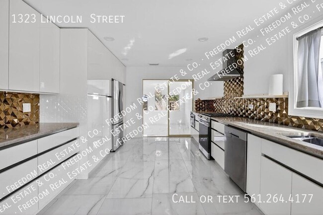 Photo - 1323 Lincoln St