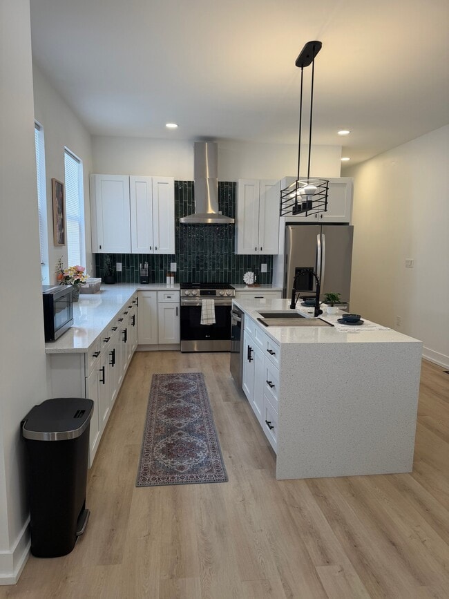 Photo - 1747 S Meridian St Unit 1747