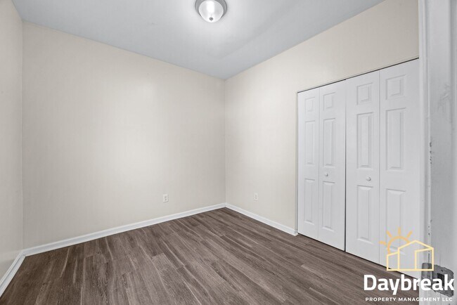 Photo - 1709 Le Grand St Unit 1711 Legrand