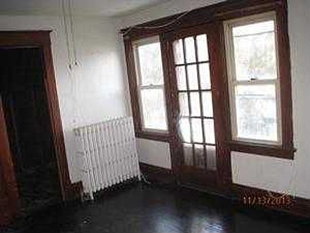 Photo - 979 Walden Ave