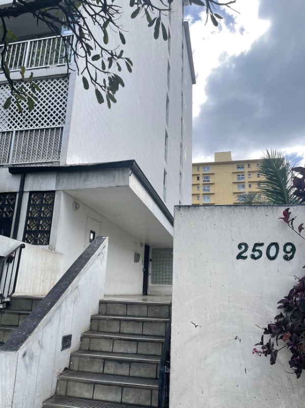 Photo - 2509 Ala Wai Blvd
