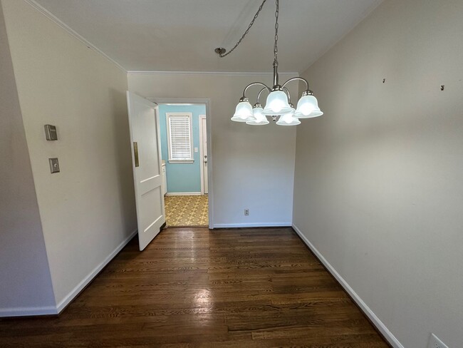 Photo - Burlington / Condo