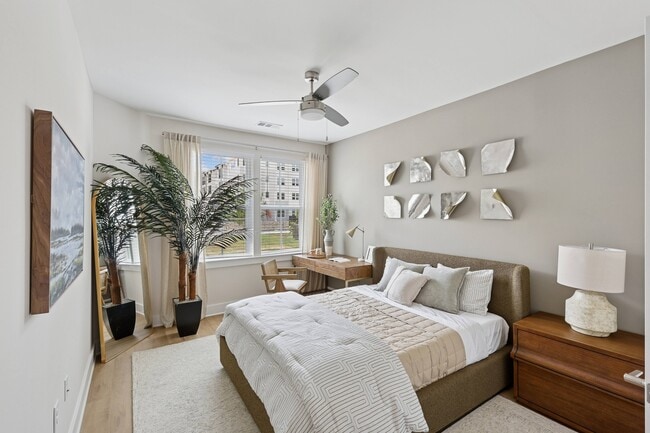 Photo - Monument at Pooler