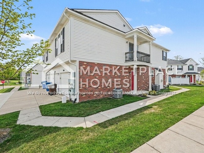Photo - 2804 Riversedge Dr