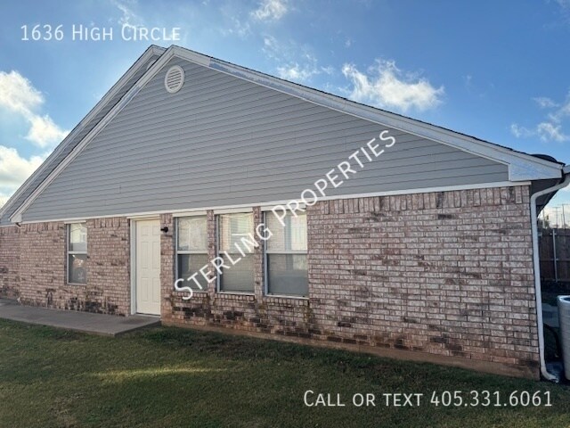 Photo - 1636 High Cir