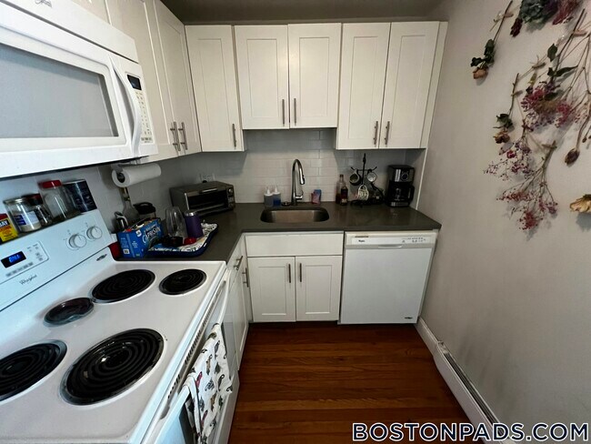 Photo - 134 Summer St Unidad 5