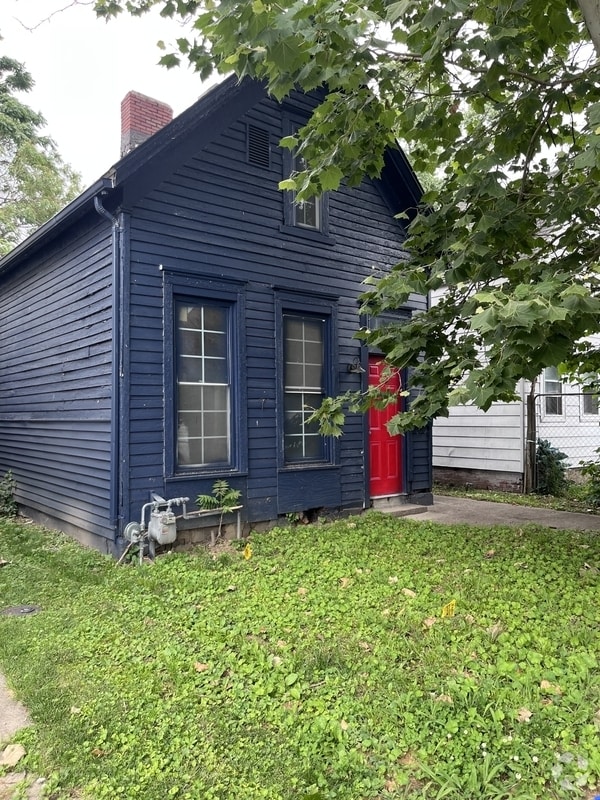 Building Photo - 1113 W Delaware St Rental