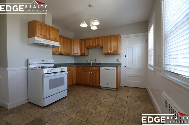 Photo - 28 Mapleton St Unidad 2