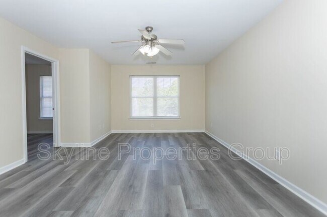 Photo - 1400 Stonehaven Cir